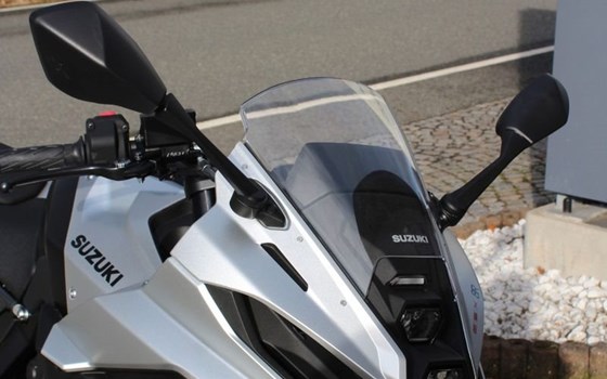 Neufahrzeug Suzuki GSX-8R - Bild 5