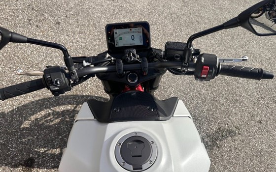 Neufahrzeug Honda CB750 Seeley - Bild 5