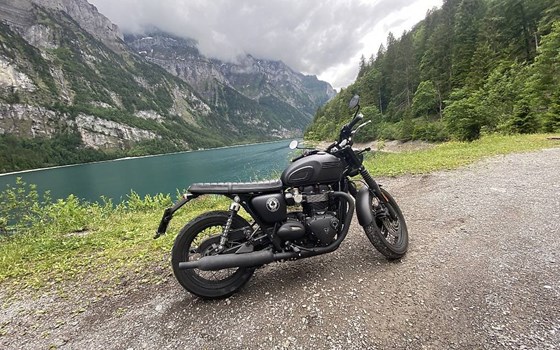 Motorrad Occasion Triumph Bonneville T120 - Bild 4