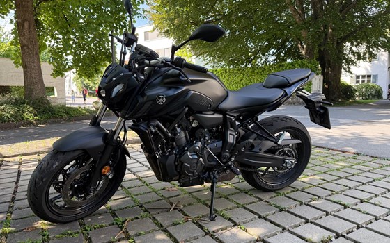 Gebrauchtmotorrad Yamaha MT-07 35kW - Bild 1 Gebrauchtmotorrad Yamaha MT-07 35kW - Bild 1