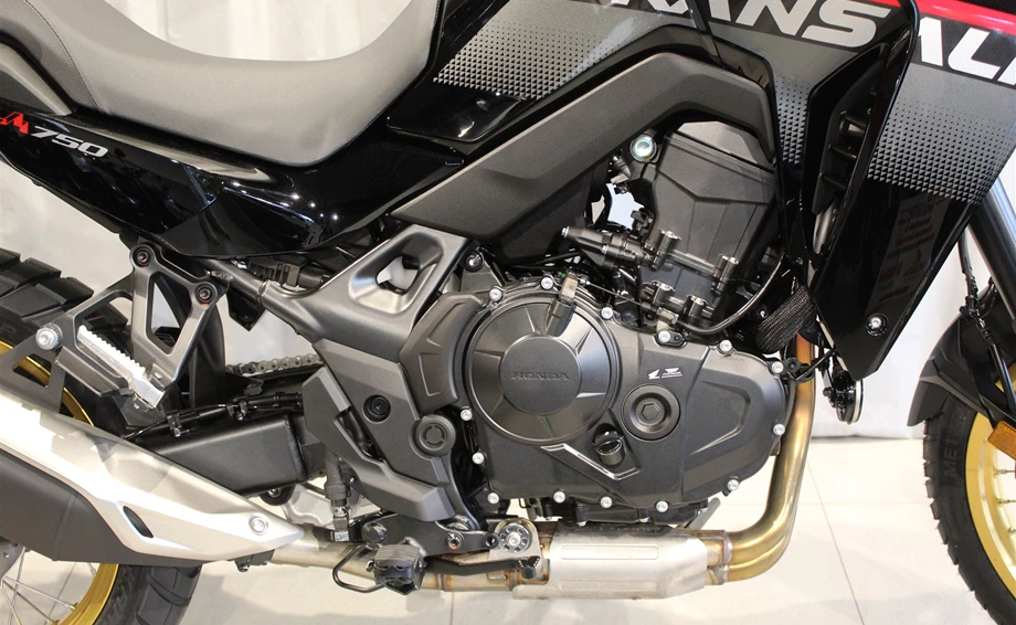 Offer Honda XL750 Transalp Bild 3: Offer Honda XL750 Transalp