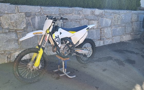 Gebrauchtmotorrad Husqvarna FC 350 - Bild 1 Gebrauchtmotorrad Husqvarna FC 350 - Bild 1