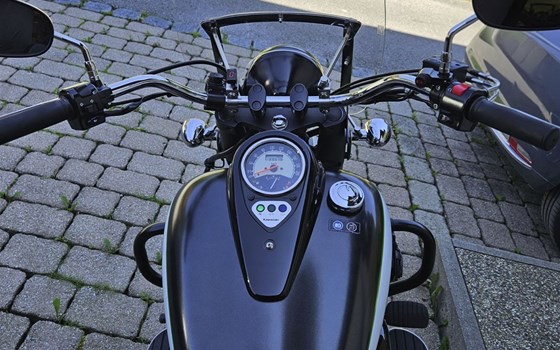Gebrauchtmotorrad Kawasaki Vulcan 900 Classic Special - Bild 5 Gebrauchtmotorrad Kawasaki Vulcan 900 Classic Special - Bild 5