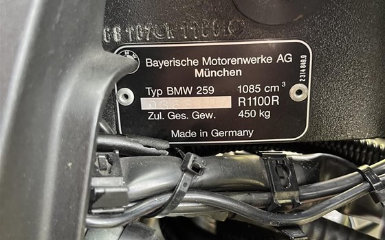 Gebrauchtmotorrad BMW R 1100 R - Bild 8