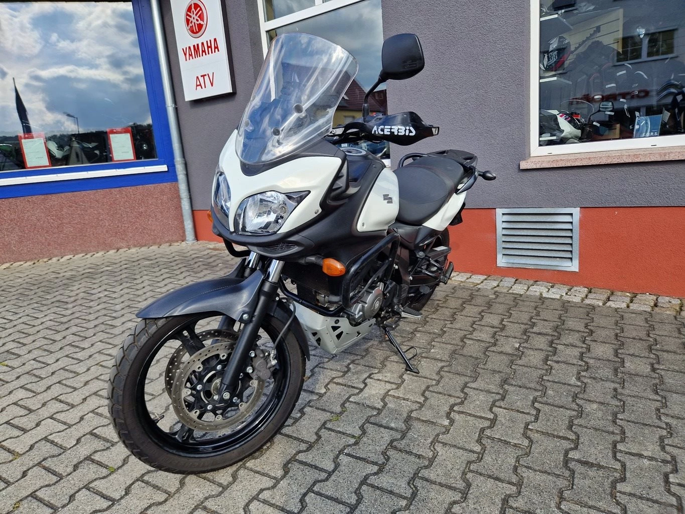 Suzuki V-Strom 650 