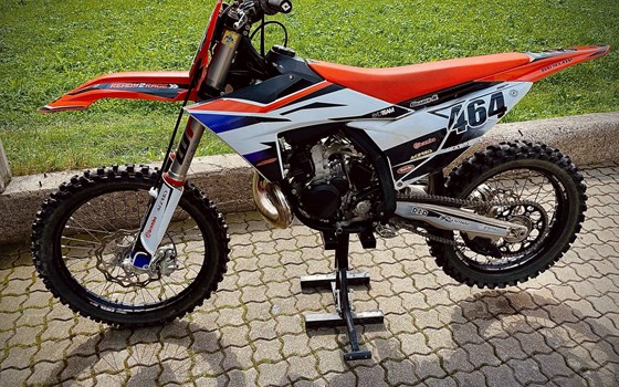 Gebrauchtmotorrad KTM 300 SX - Bild 1 Gebrauchtmotorrad KTM 300 SX - Bild 1
