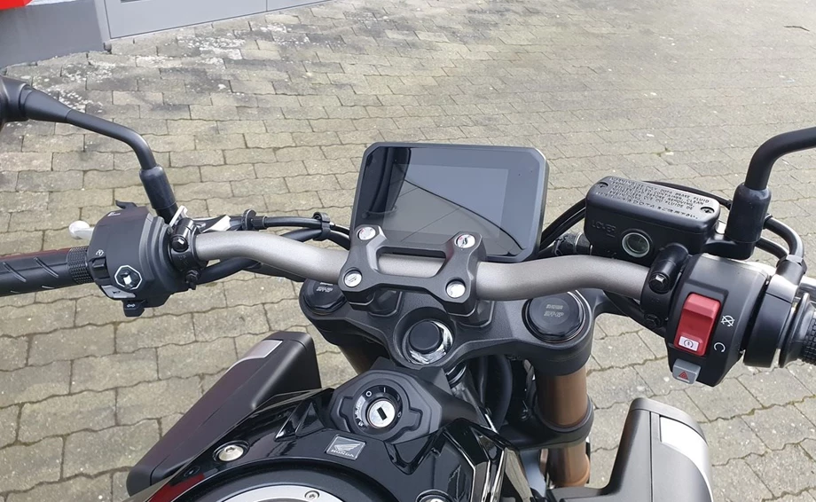 Angebot Honda CB650R E-Clutch Bild 12: Angebot Honda CB650R E-Clutch