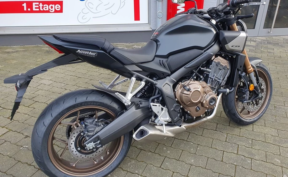 Angebot Honda CB650R E-Clutch Bild 8: Angebot Honda CB650R E-Clutch