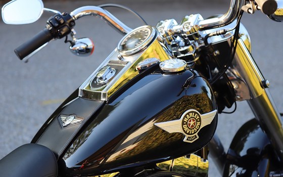 Gebrauchtmotorrad Harley-Davidson Softail Fat Boy FLFB - Bild 2