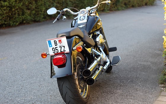 Gebrauchtmotorrad Harley-Davidson Softail Fat Boy FLFB - Bild 3