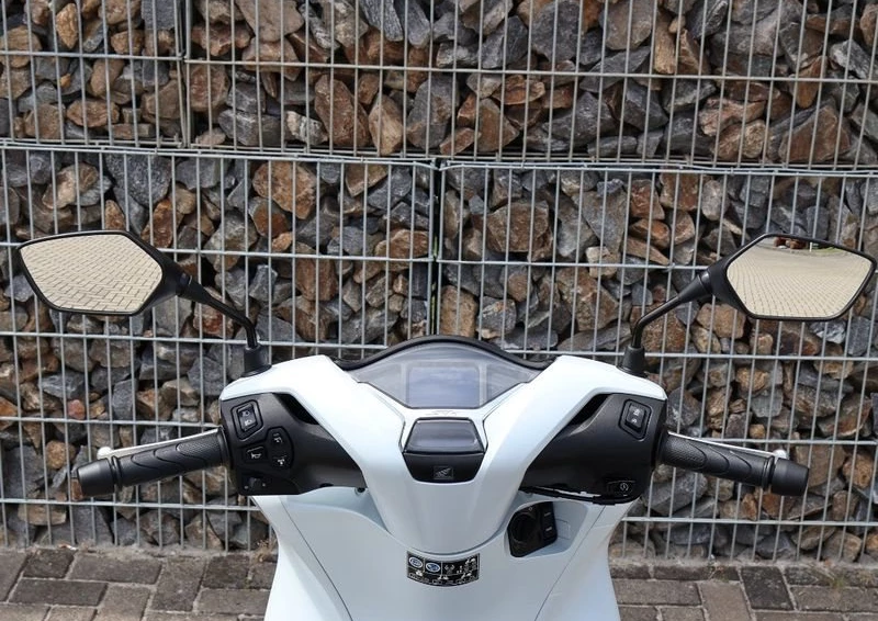 Angebot Honda SH125i Bild 7: Angebot Honda SH125i