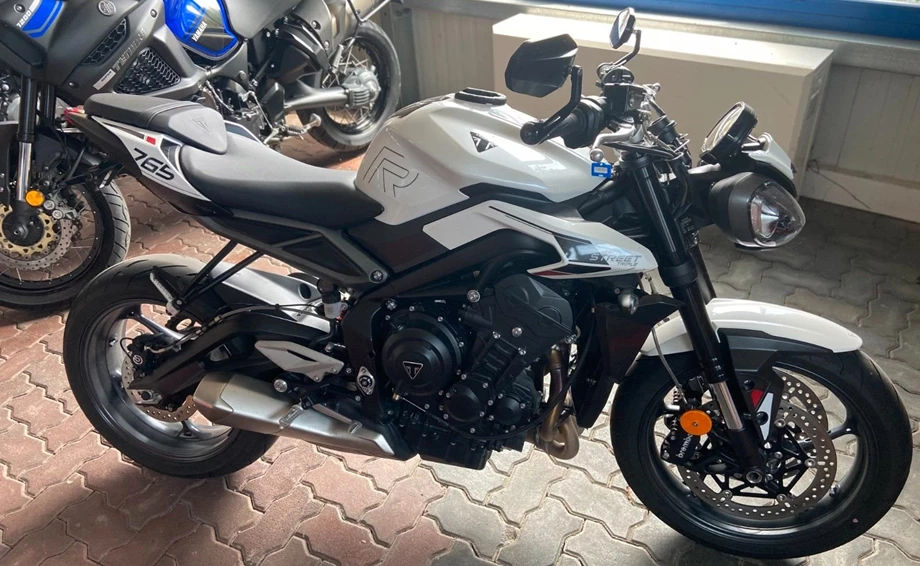 Offer Triumph Street Triple R Bild 3: Offer Triumph Street Triple R