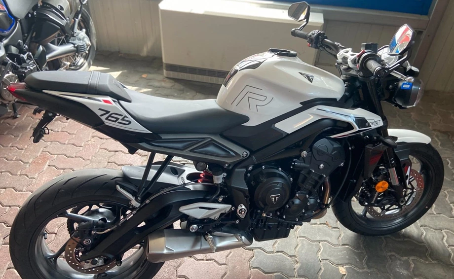 Offer Triumph Street Triple R Bild 4: Offer Triumph Street Triple R