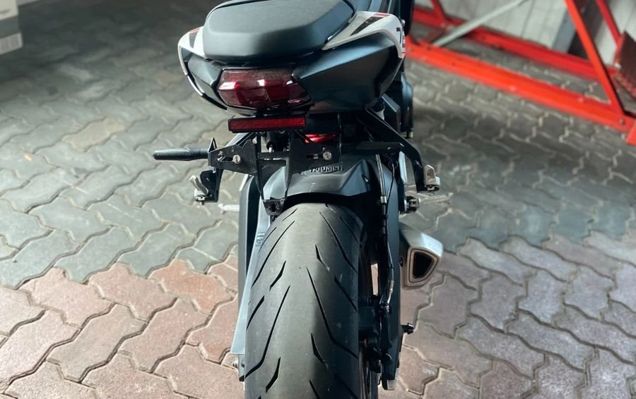 Offer Triumph Street Triple R Bild 8: Offer Triumph Street Triple R
