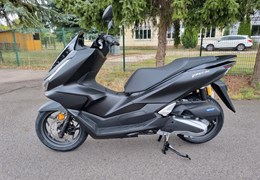 Neumotorrad Honda PCX125