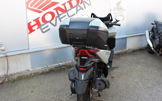 Gebrauchtmotorrad Honda Forza 125 - Bild 7