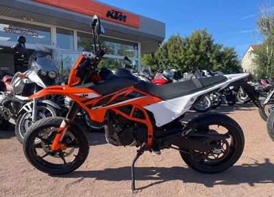 NEUFAHRZEUG KTM 125 SMC R