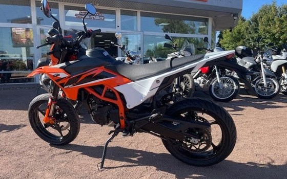 Neufahrzeug KTM 125 SMC R - Bild 11