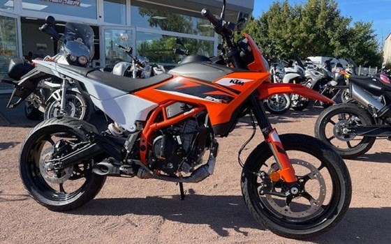 Neufahrzeug KTM 125 SMC R - Bild 6