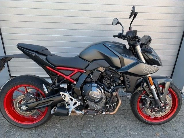 Angebot Suzuki GSX-8S Bild 3: Angebot Suzuki GSX-8S