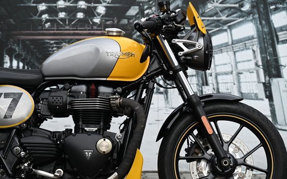 Gebrauchtmotorrad Triumph Street Cup - Bild 2