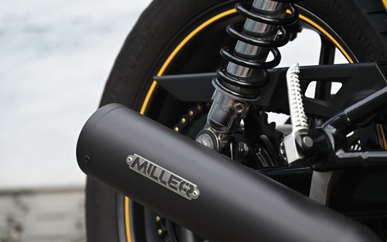 Gebrauchtmotorrad Triumph Street Cup - Bild 8