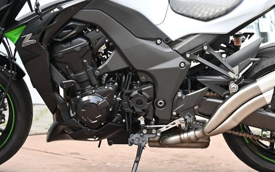 Gebrauchtmotorrad Kawasaki Z1000 - Bild 11