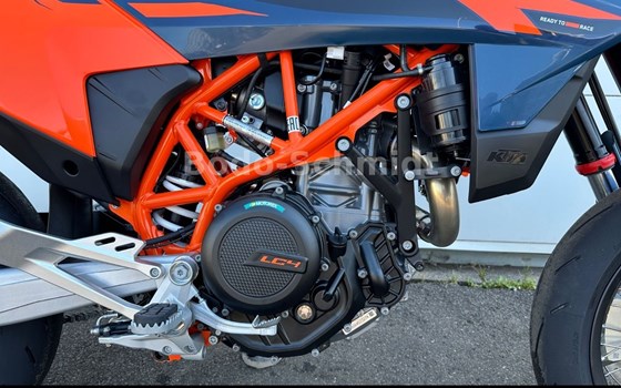 Neufahrzeug KTM 690 SMC R - Bild 2