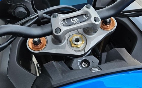 Neufahrzeug Suzuki GSX-S1000GT - Bild 8