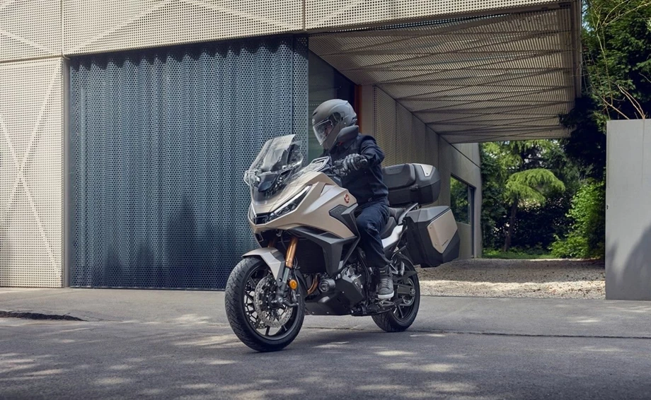 Angebot Honda NT1100 Bild 6: Angebot Honda NT1100