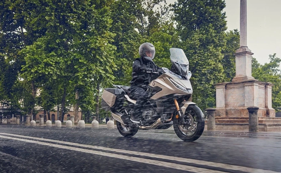 Angebot Honda NT1100 Bild 8: Angebot Honda NT1100