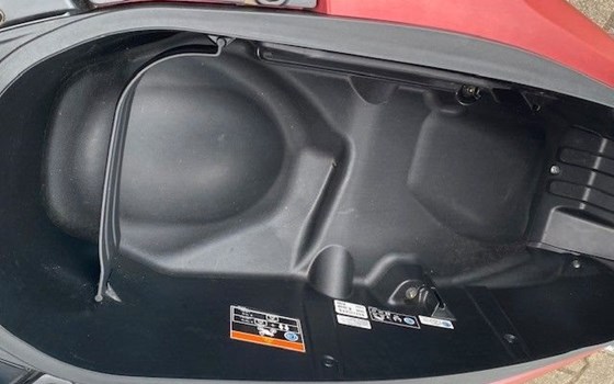 Gebrauchtmotorrad Honda Forza 125 - Bild 10