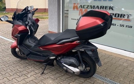 Gebrauchtmotorrad Honda Forza 125 - Bild 3