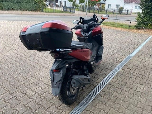 Offer Honda Forza 125 Bild 6: Offer Honda Forza 125