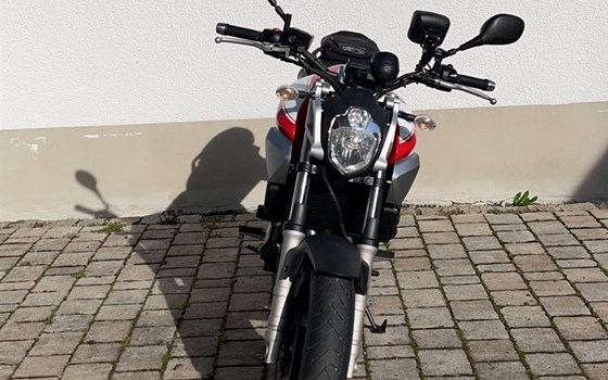 Gebrauchtmotorrad Yamaha MT-03 - Bild 2