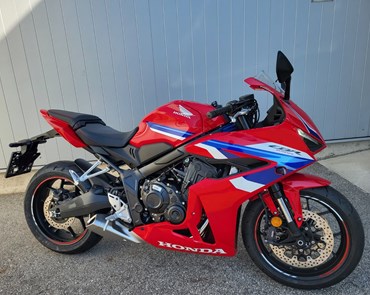 Honda CBR650R E-Clutch