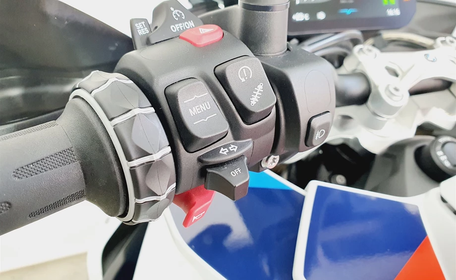 Angebot BMW S 1000 XR Bild 17: Angebot BMW S 1000 XR