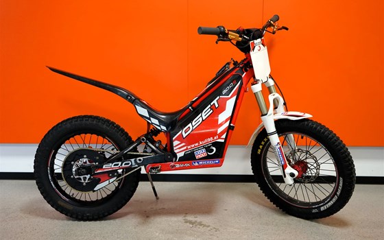 Gebrauchtmotorrad Oset 20.0 Racing - Bild 3 Gebrauchtmotorrad Oset 20.0 Racing - Bild 3