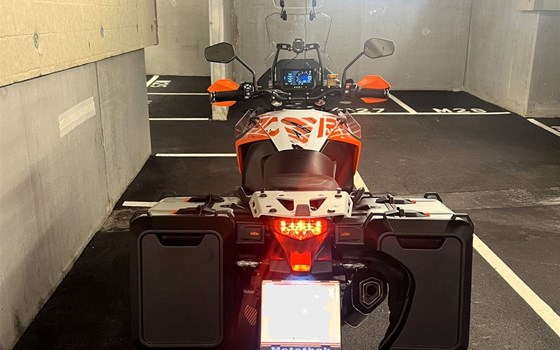 Gebrauchtmotorrad KTM 1290 Super Adventure S - Bild 10 Gebrauchtmotorrad KTM 1290 Super Adventure S - Bild 10