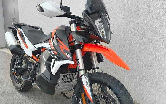 Gebrauchtmotorrad KTM 890 Adventure R - Bild 2 Gebrauchtmotorrad KTM 890 Adventure R - Bild 2