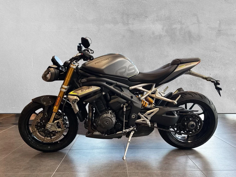 Offer Triumph Speed Triple 1200 RS Bild 2: Offer Triumph Speed Triple 1200 RS