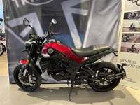 Benelli Leoncino 250