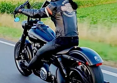 Gebrauchte Harley-Davidson Dyna Street Bob FXDB Gebrauchte Harley-Davidson Dyna Street Bob FXDB