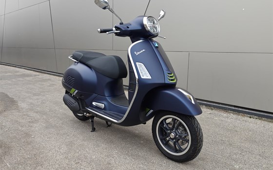Neufahrzeug Vespa GTS 125 Super Tech - Bild 2