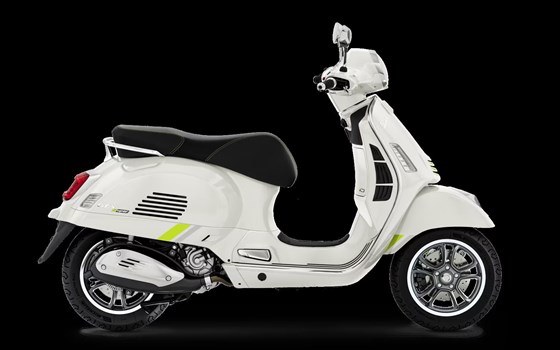 Neufahrzeug Vespa GTS 310 SuperTech - Bild 2 Neufahrzeug Vespa GTS 310 SuperTech - Bild 2
