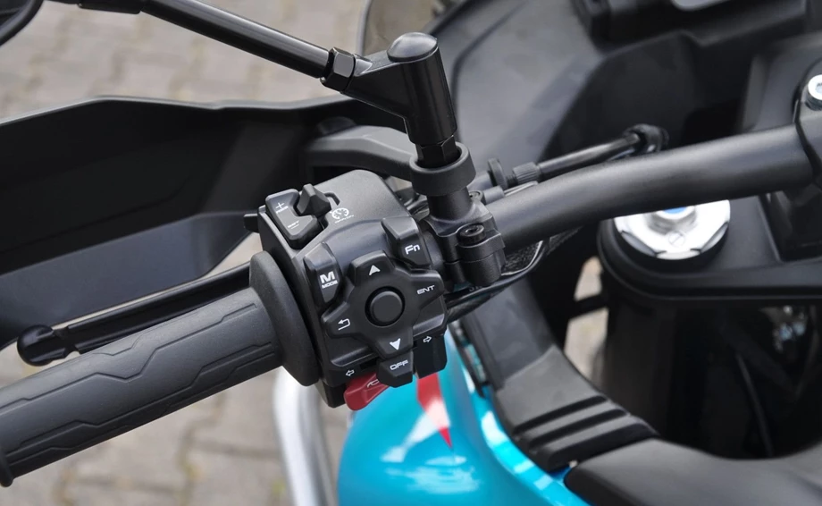 Angebot CFMOTO 800MT-X Bild 6: Angebot CFMOTO 800MT-X