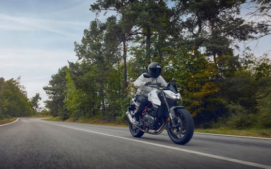 Neufahrzeug Honda CB750 Hornet - Bild 6