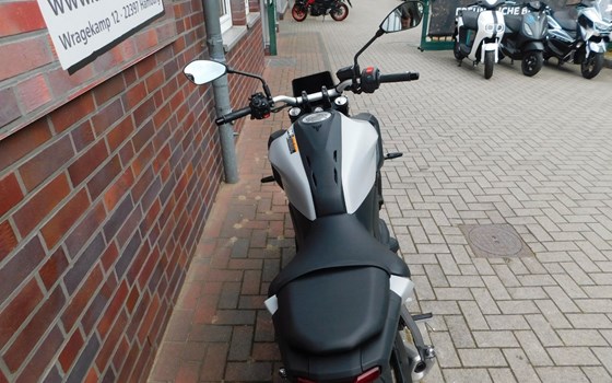 Gebrauchtmotorrad Yamaha MT-07 Y-AMT - Bild 9