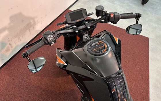 Gebrauchtmotorrad KTM 890 Duke R - Bild 15