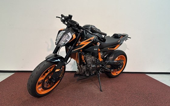 Gebrauchtmotorrad KTM 890 Duke R - Bild 4